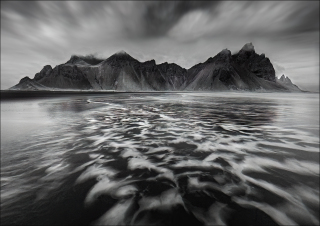 Peter-North_Black-Sands-of-Vestrahorn
